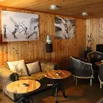 Bed and Breakfast Casa Greina *