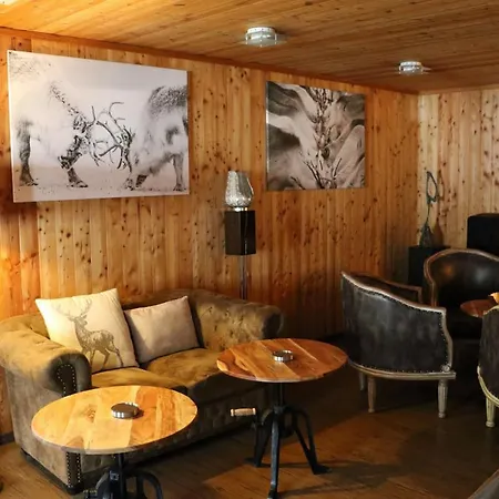 Couette-café Casa Greina *