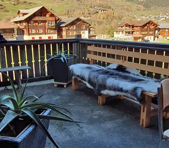 Alojamento de Acomodação e Pequeno-almoço Casa Greina Surrein