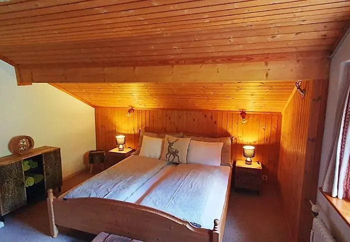 فندق مبيت وإفطار Casa Greina Surrein